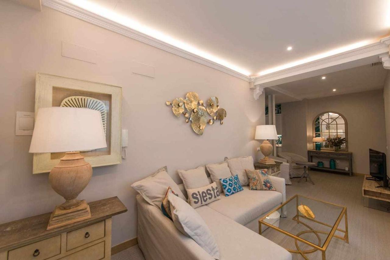 Luxe Carlos Canal Севілья Екстер'єр фото